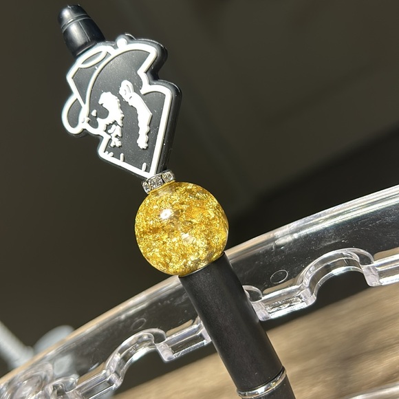 “Rip” Yellowstone Pen 1 Of 1 - Picture 3 of 3